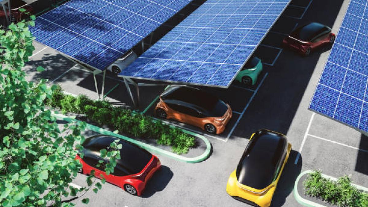 Las ciudades futuras en 2040, solo la mitad de vehículos será eléctrica
