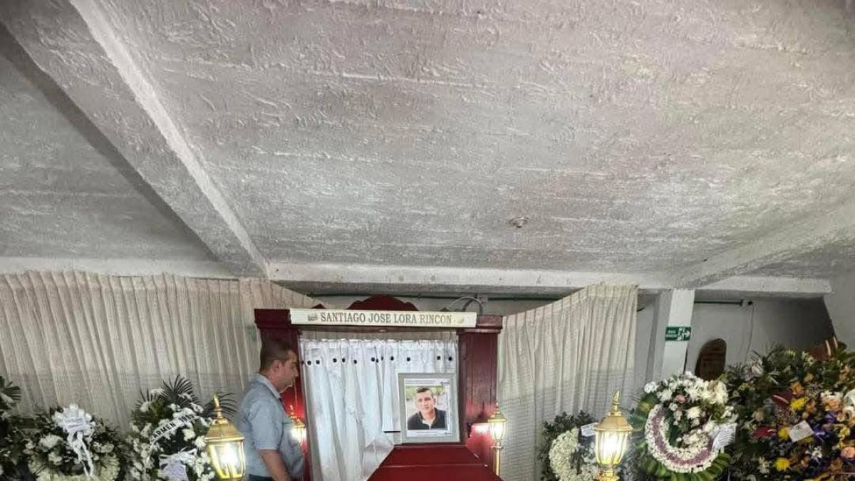 Aguachica le da el último adiós a Santiago Lora Rincón, asesinado junto a su familia
