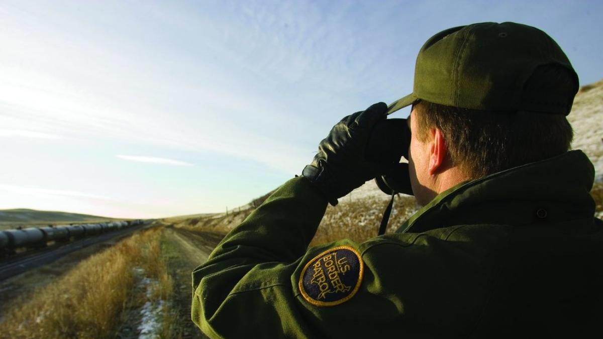 Intentó ingresar a través de Texas en una motocicleta pero CBP descubrió una irregularidad y lo detuvo