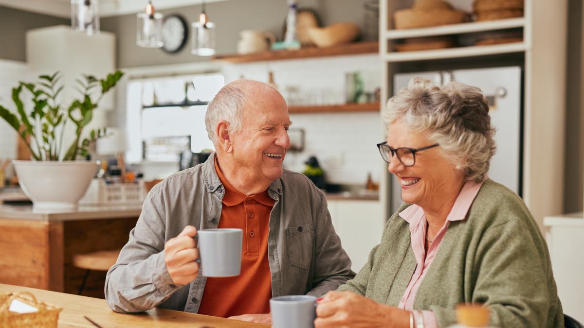 La bebida que contiene antioxidantes y es buena para prevenir la demencia, según un estudio
