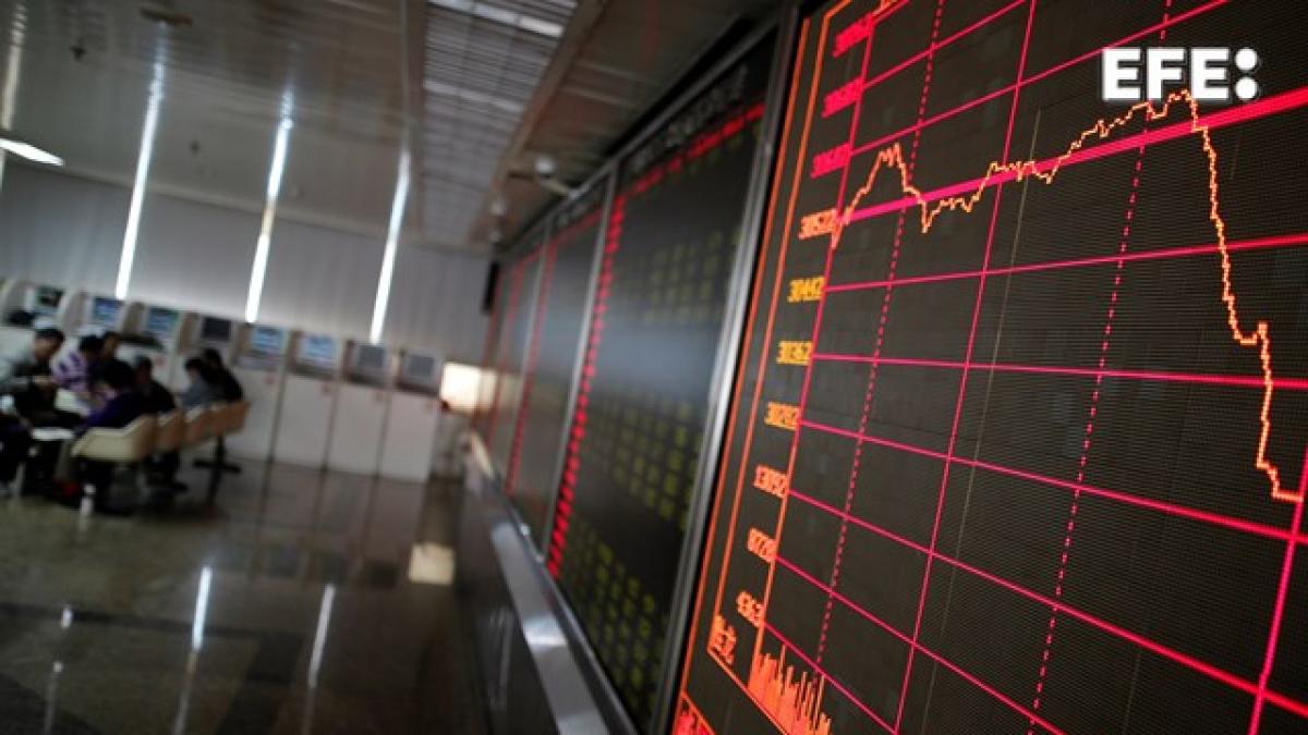 La Bolsa de Hong Kong cae un 13,2 %, el mayor descenso desde 2008, tras aranceles de Trump