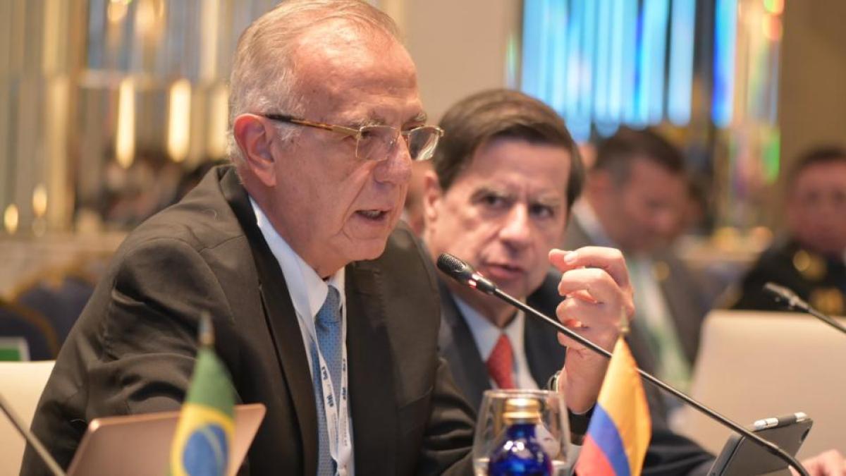 Desde Barranquilla piden investigar a Iván Velásquez y Juan Fernando Cristo por ‘reacción tardía’ en el Catatumbo