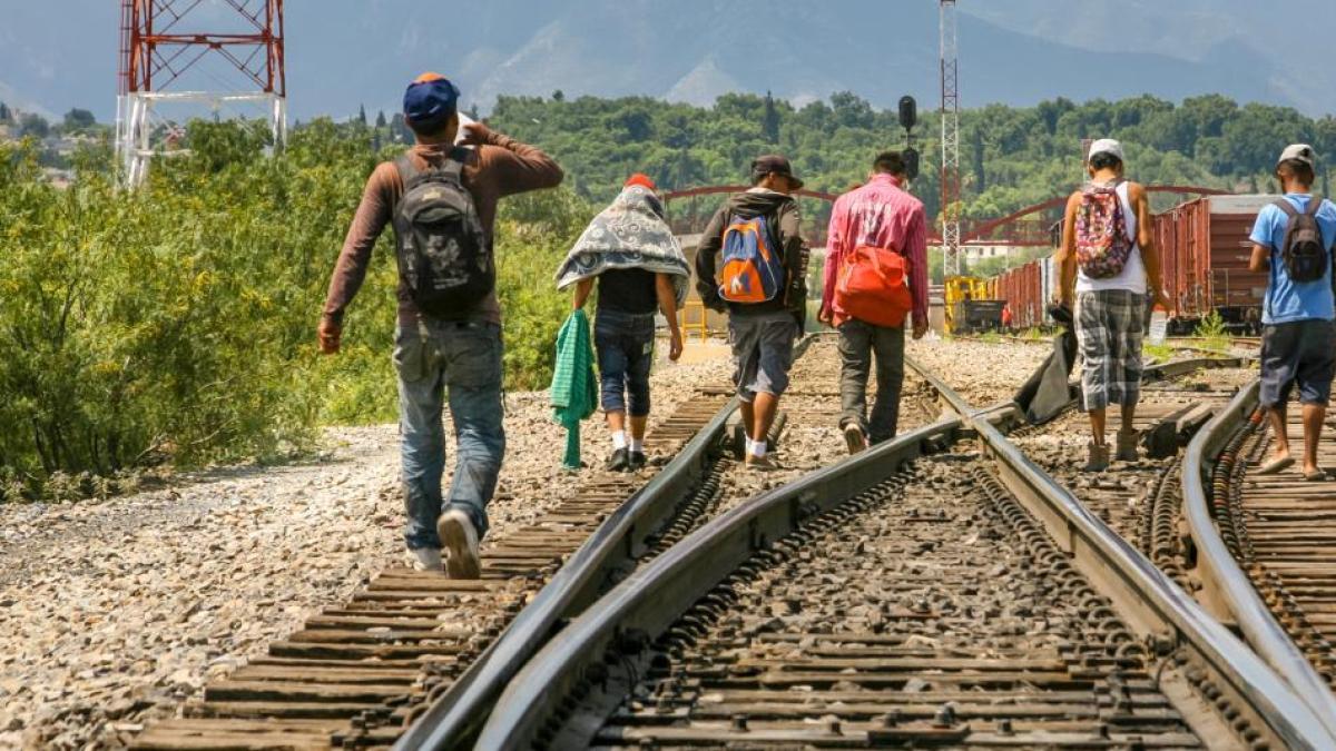 No es imposible: la vía legal para conseguir papeles de Estados Unidos aunque haya tenido deportación