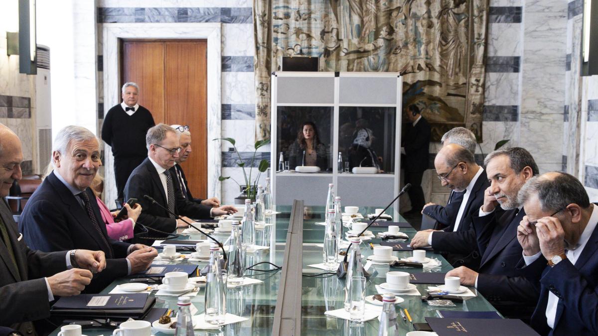 Irán y EE. UU. inician una segunda ronda de negociaciones en Roma por el programa nuclear de Teherán, ¿qué se sabe?