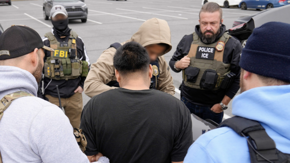 ¿Cuáles son las ciudades de Florida que 'traicionaron' a los migrantes y se aliaron a ICE?