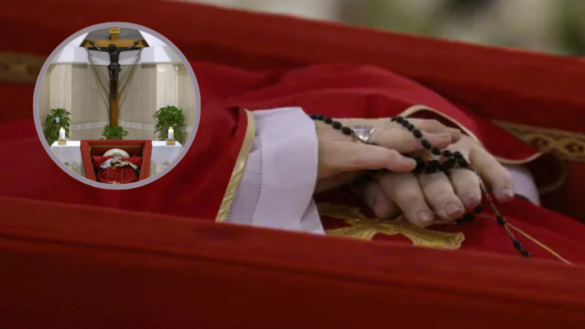 El cambio en el ataúd del papa que Francisco ordenó: ¿se expondrá para que los fieles puedan verlo y despedirse?