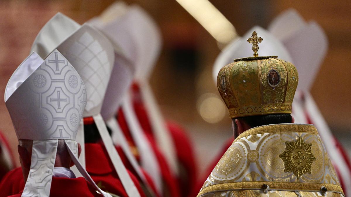 Todo listo para el cónclave que elegirá al nuevo papa: cardenales se instalan en el Vaticano y esto es lo que sigue