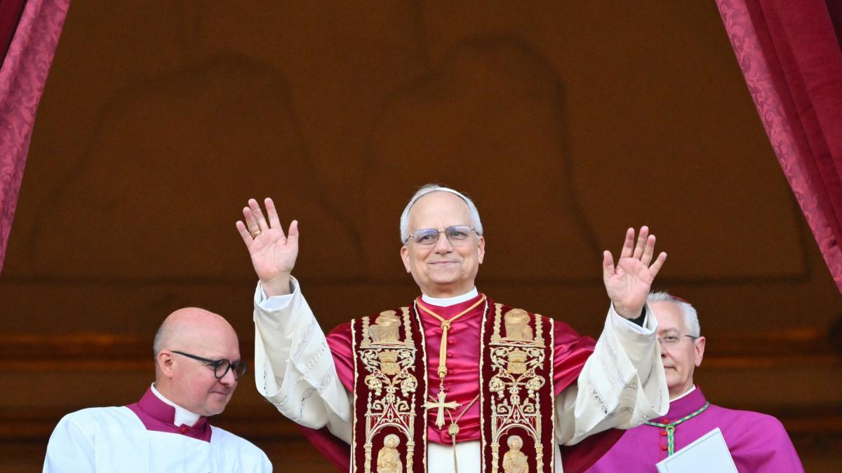 'Habemus papam': Robert Prevost se convierte en el nuevo papa y se presenta en el Vaticano; se llamará León XIV