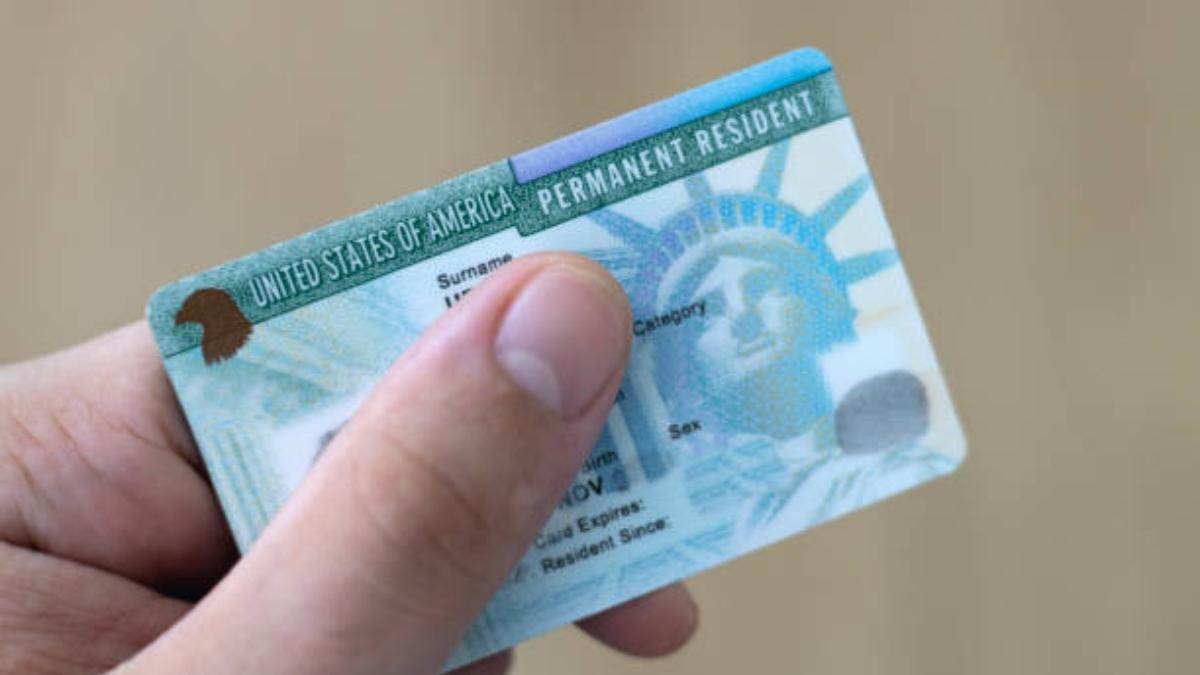 Ya no hay dudas: el tiempo real que tarda tramitar la green card por empleo en EE. UU., según Uscis