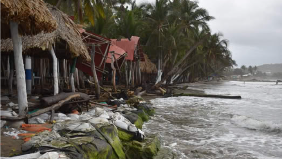 ANLA, Santa Verónica, Atlantik'i Kıyı Erozyonu'nu savunacak üç mahmuzun inşası için katı önlemler getiriyor.