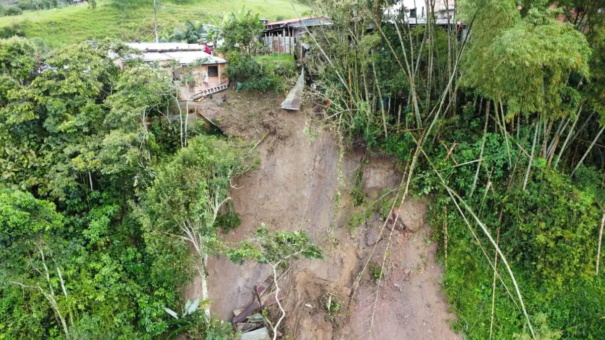 CAR y Gobernación de Cundinamarca intervendrán 16 puntos críticos del río Bogotá con una inversión de $30 mil millones para evitar tragedias