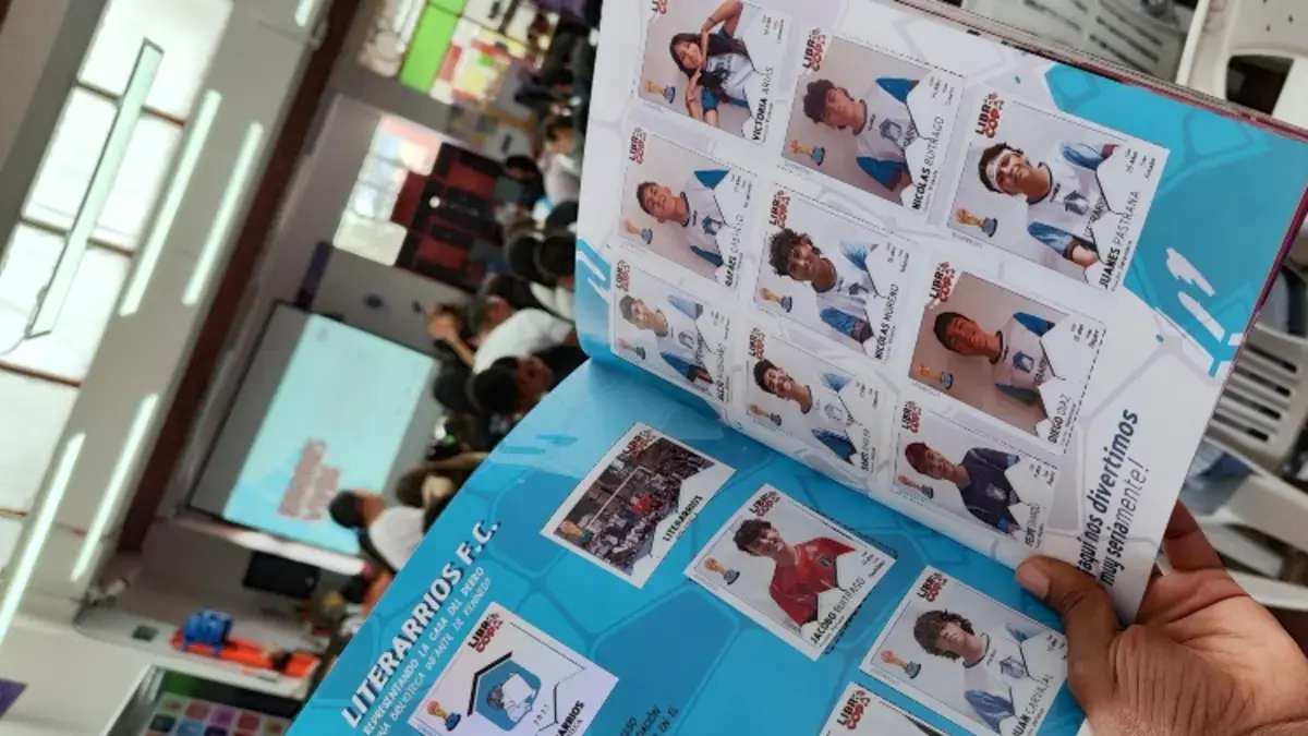 El fútbol y la literatura en un mismo equipo: el álbum de la Libro Copa de Kennedy en Bogotá