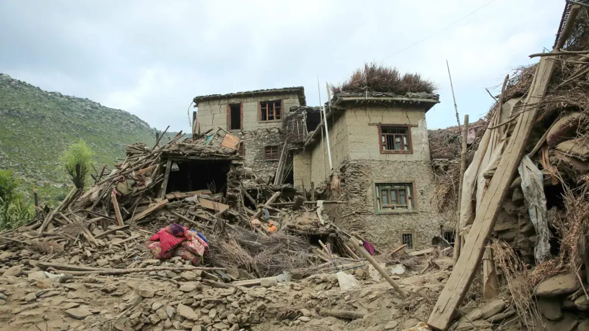 Reportan otro terremoto en Afganistán: el nuevo sismo tuvo una magnitud de 5,2 y golpeó la zona afectada por el seísmo del pasado domingo