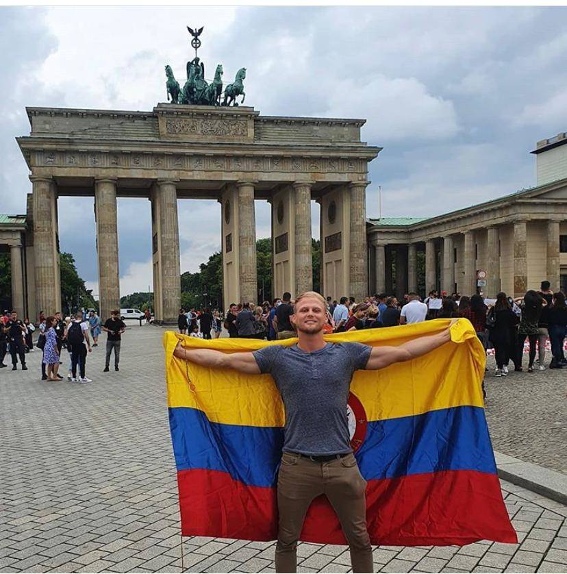 Dominic Wolf Instagramer Alemán A Quien Negaron Visa En Colombia 