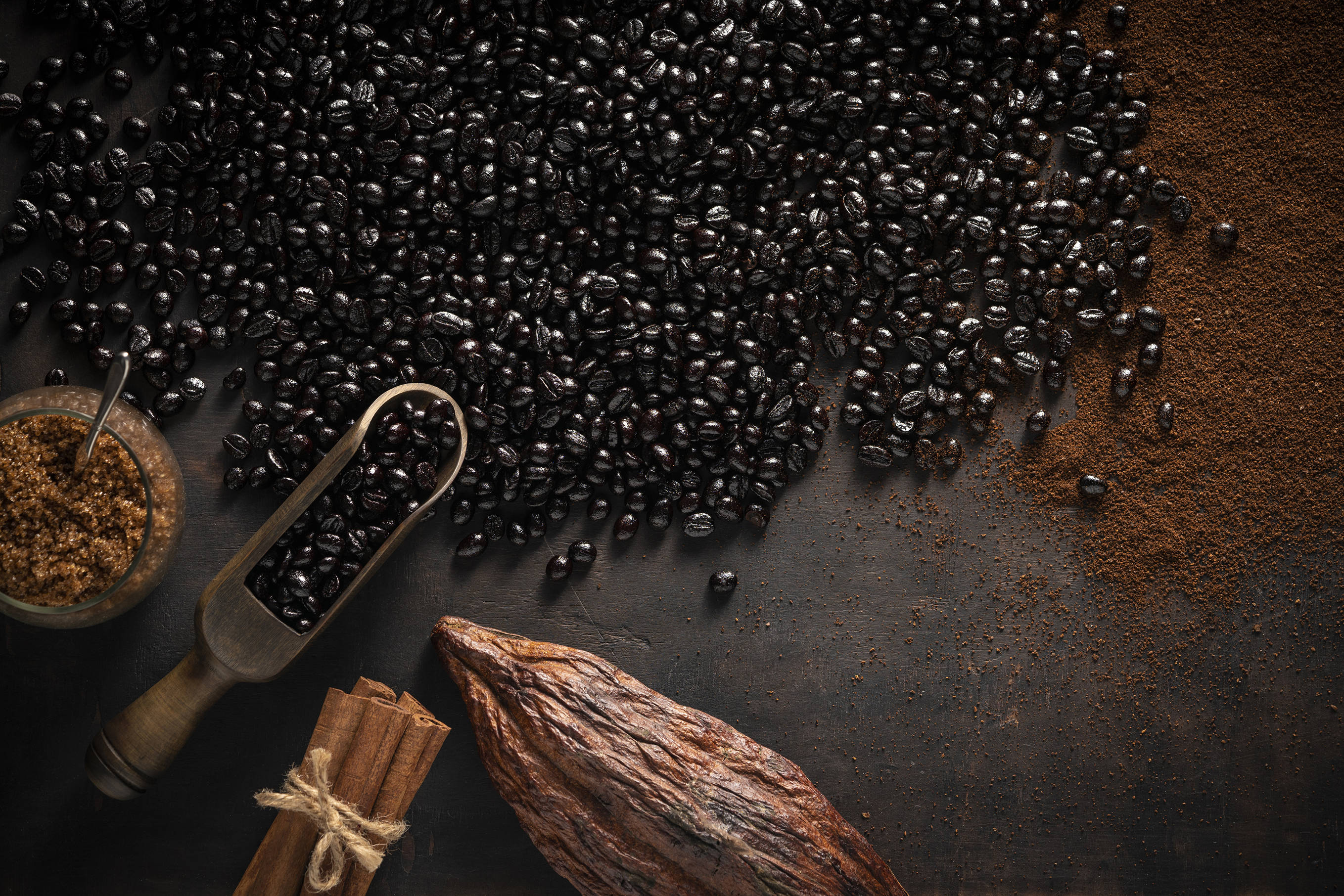 Uno de los principales ejes de trabajo del gobierno departamental es el desarrollo del sector agropecuario, a través de las cadenas productivas acuícola, de café, caña, frutas, cacao, cárnica y láctea.