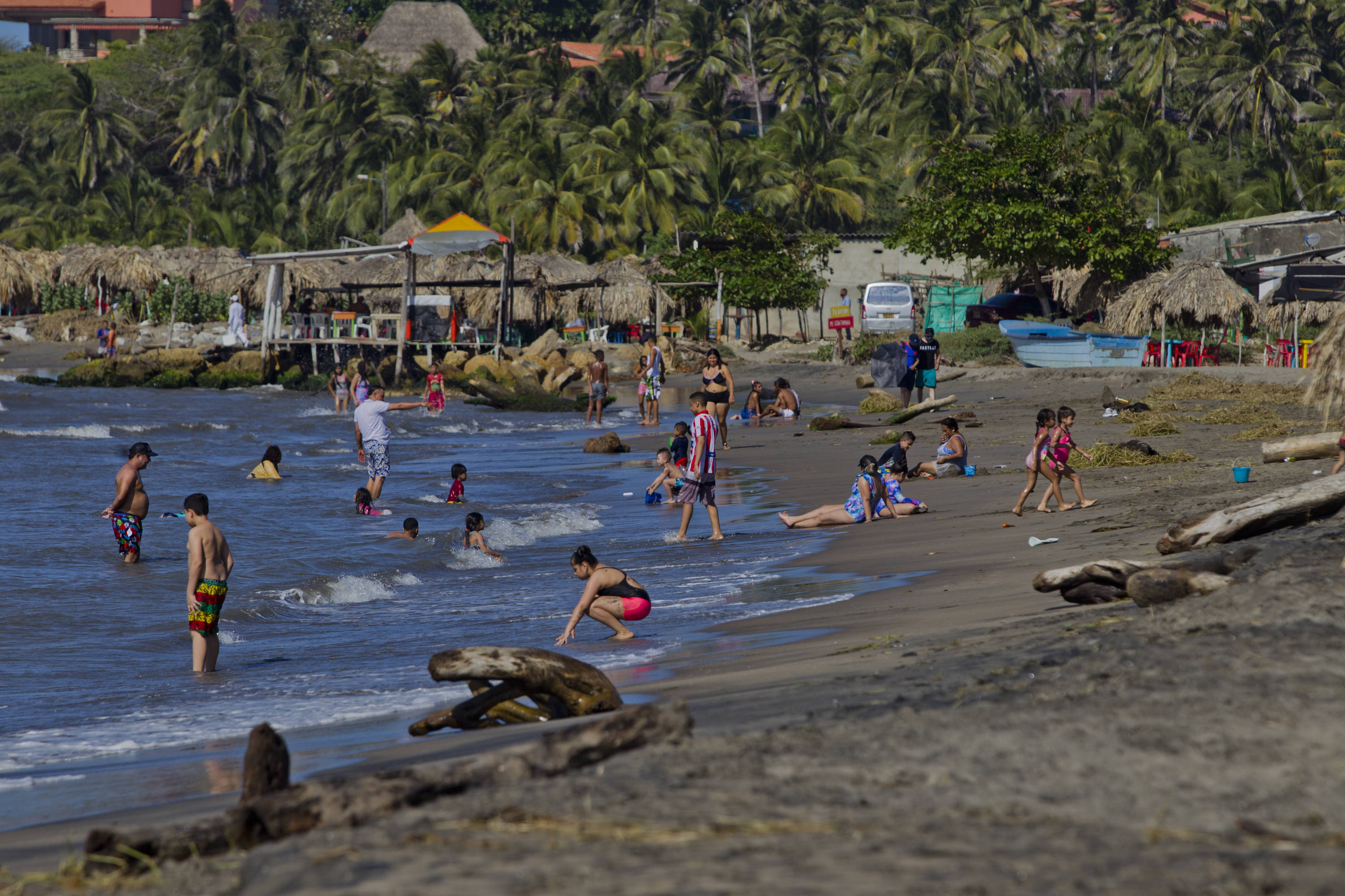 Aspecto de una playa en Puerto Colombia, a la altura del Malecón.