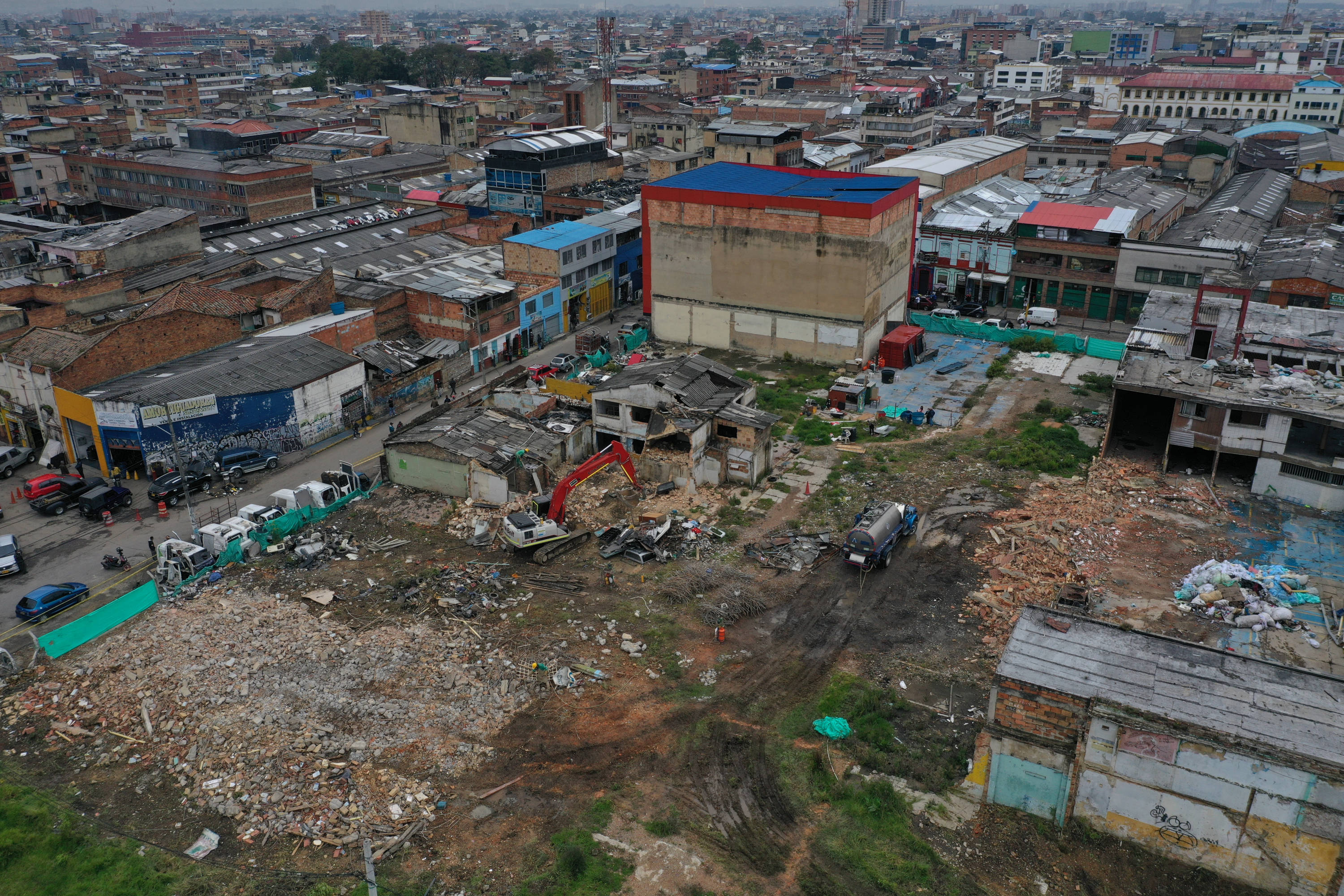 Los Diseños y Estudios del Proyecto Deben Estar listos para el Segundo Semestre del 2022.