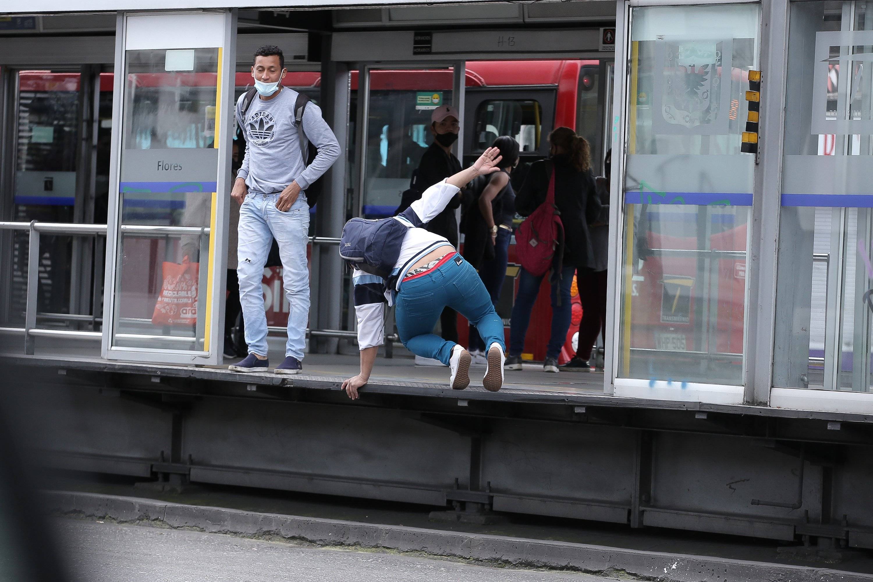 Colados en transmilenio