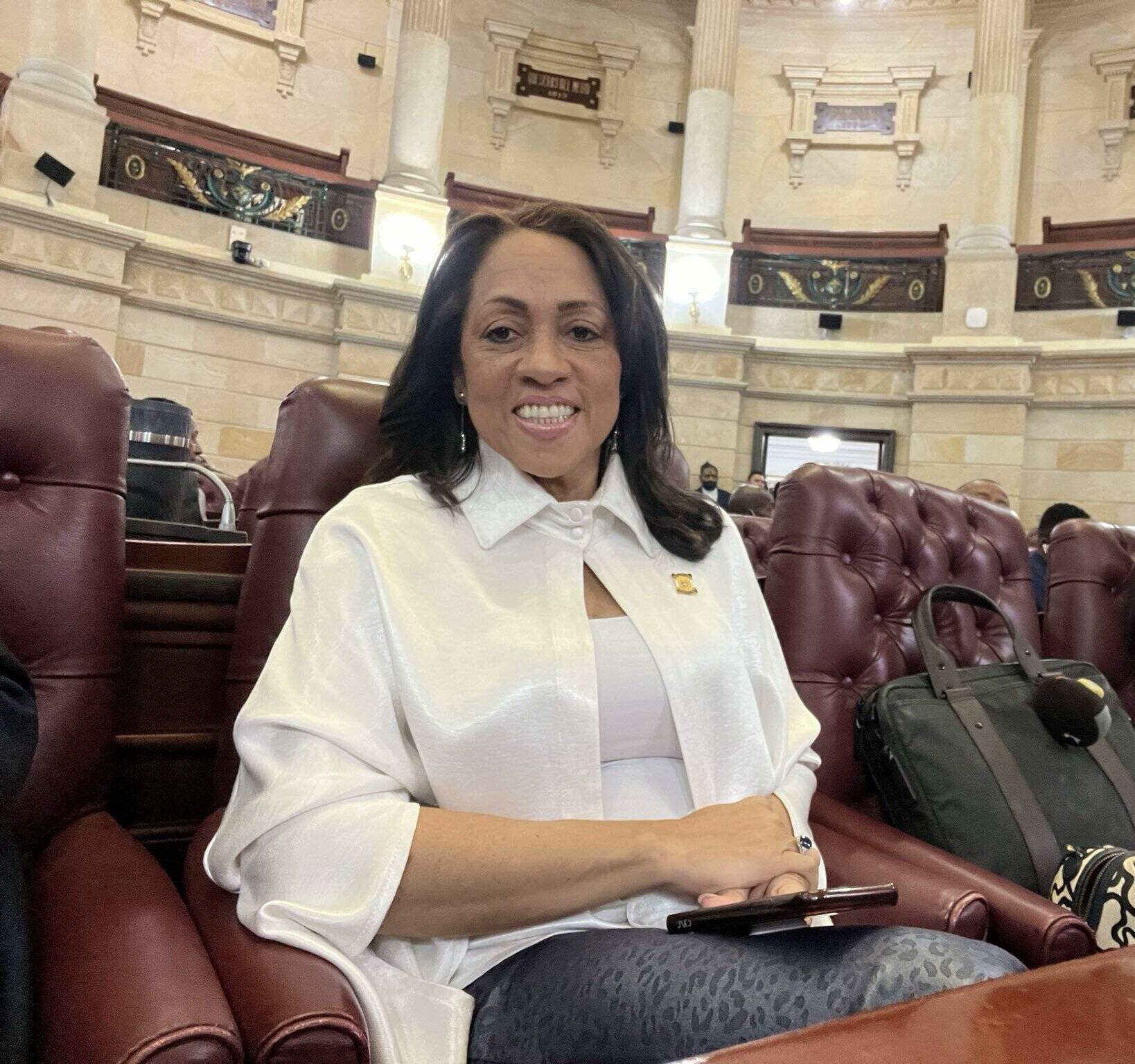 La representante a la Cámara, Marelen Castillo, oficializó su postura como opositora al gobierno de Petro.
