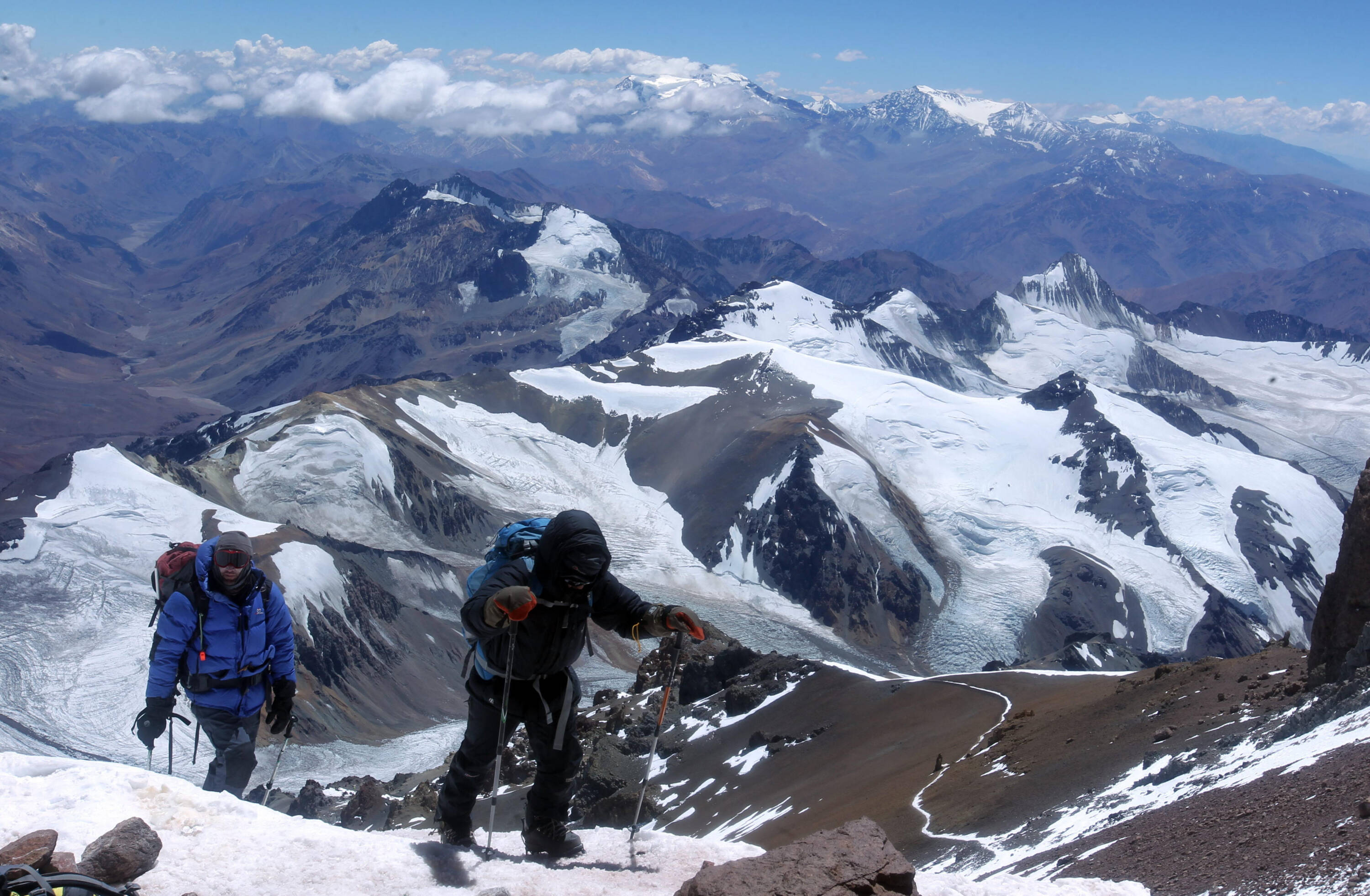 Montaña en Argentina, aconcagua es el pico más alto de América