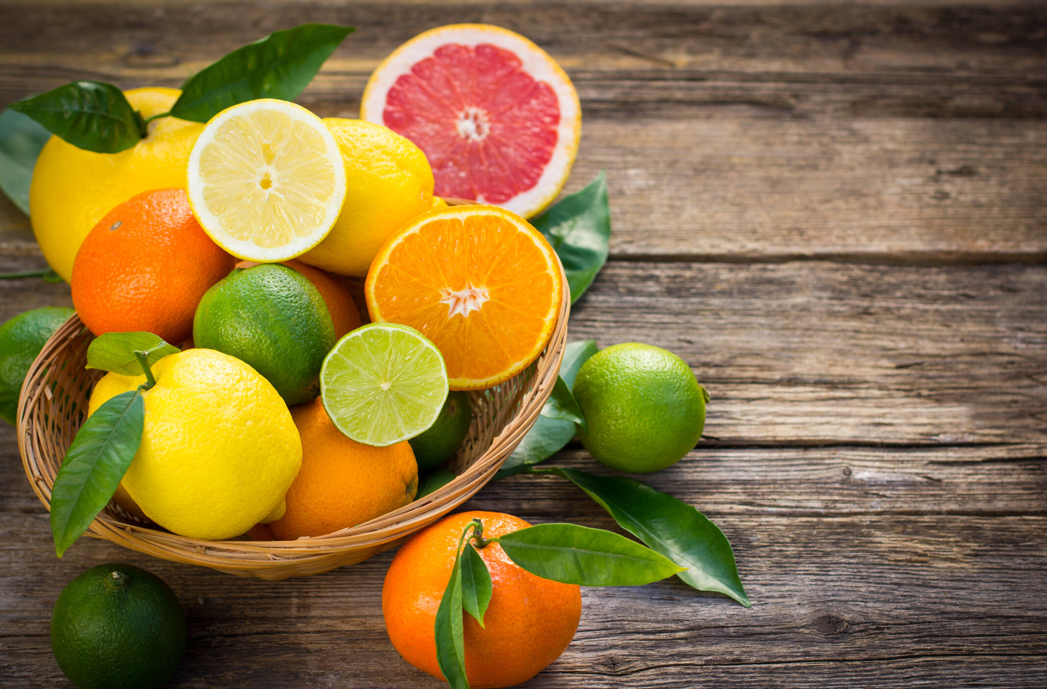 En general, los cítricos son fuente de antioxidantes, vitaminas y fibra.