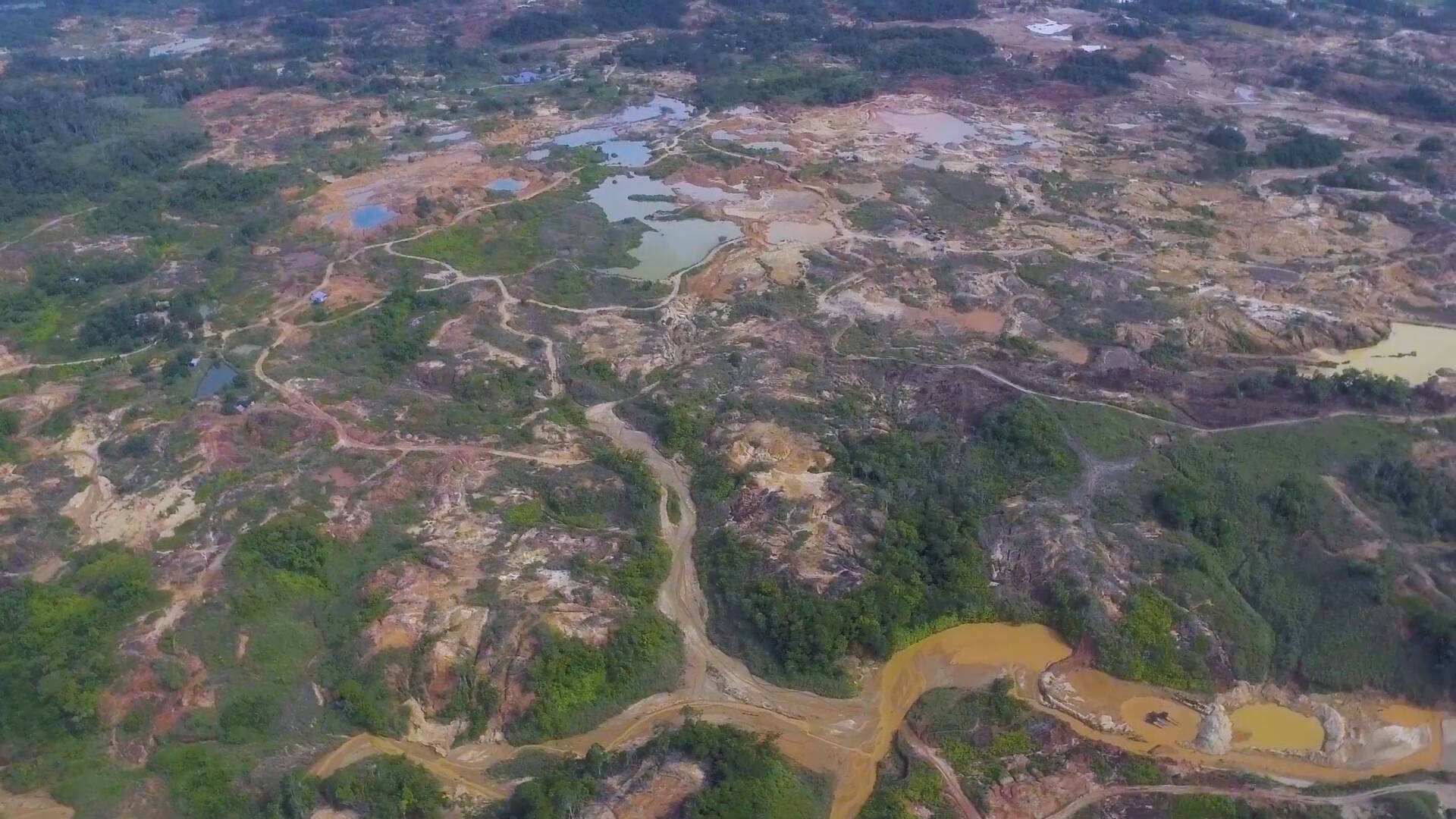 Minería ilegal en Colombia subió en 2022 y se concentra en tres ...