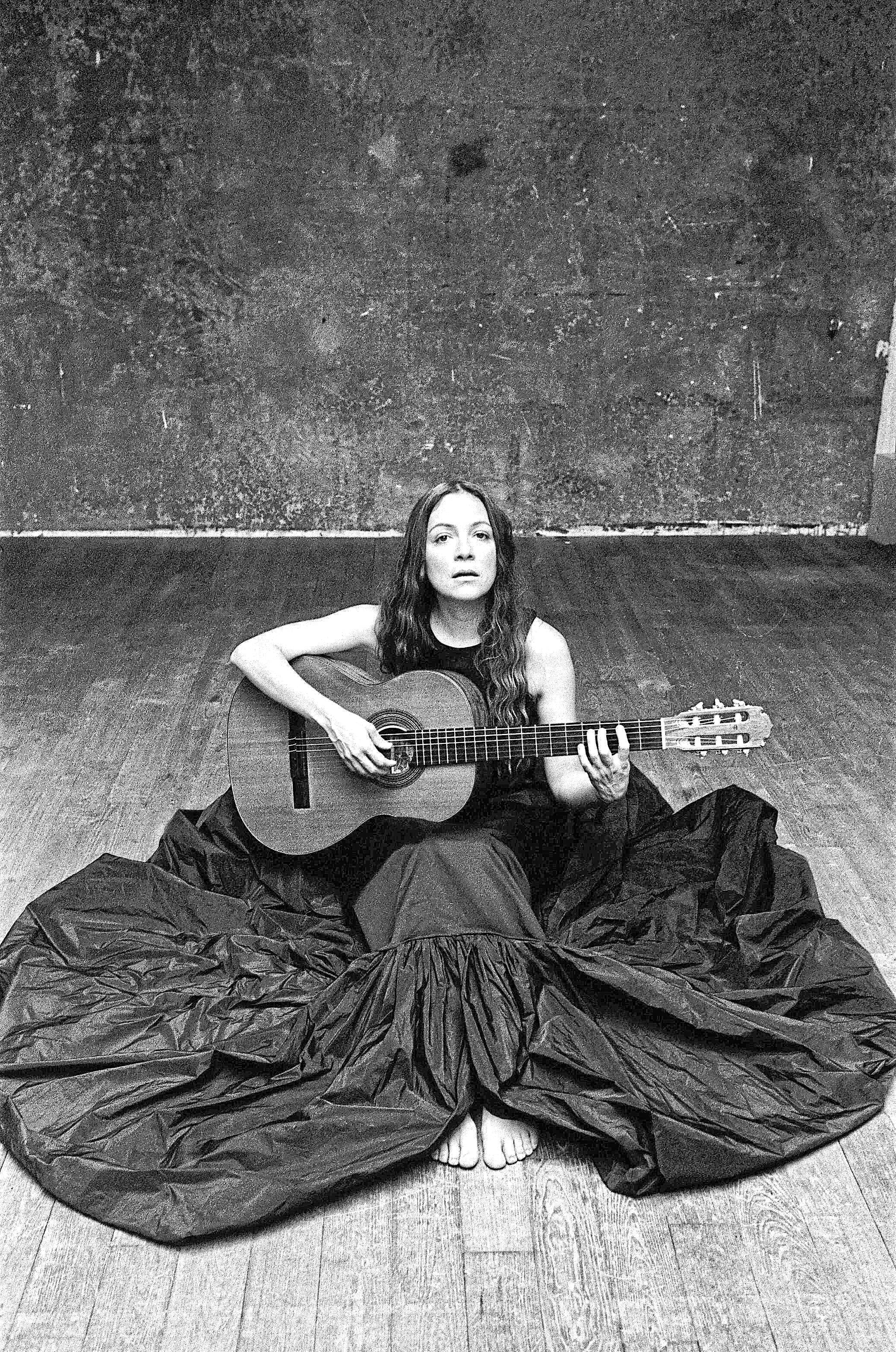 Oltre 20 anni di carriera e nove album in studio hanno posizionato Natalia Lafourcade come una delle artiste più originali della scena musicale latinoamericana.