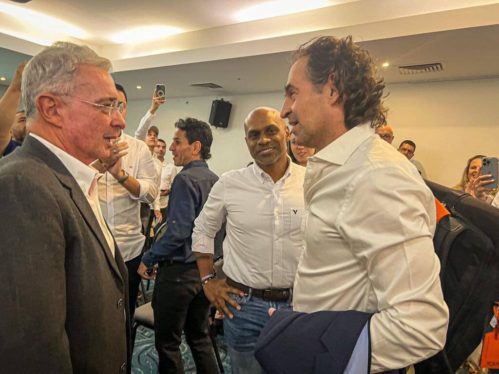 Federico Gutiérrez y Álvaro Uribe