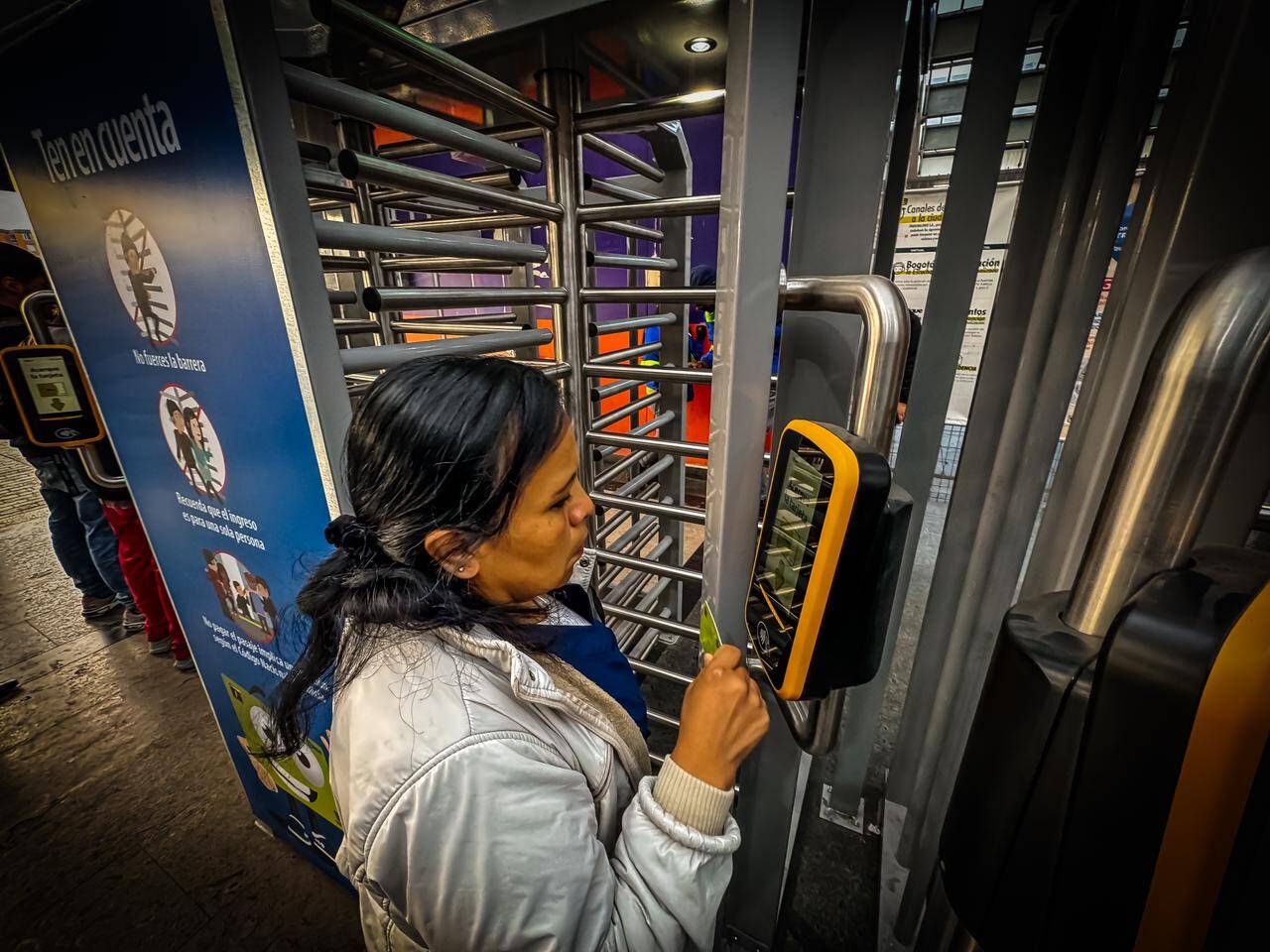 Operación en el portal de Transmilenio de la Américas.