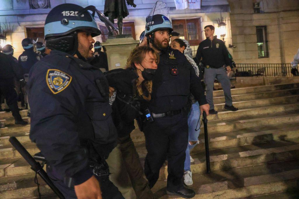 Desde que comenzaron las protestas en universidades estadounidenses se han producido ya más de 2.000 detenciones. 
