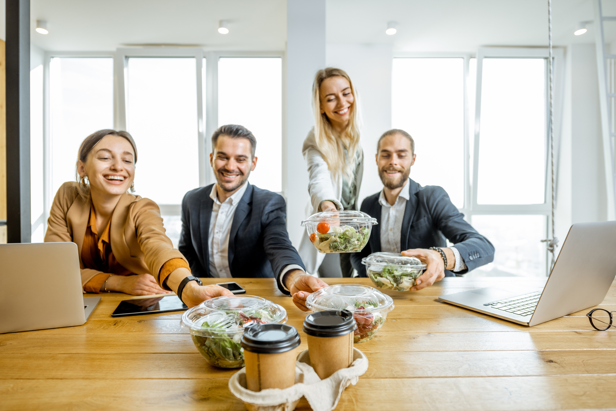 La hora de almuerzo es un espacio para de descanso para los empleados.