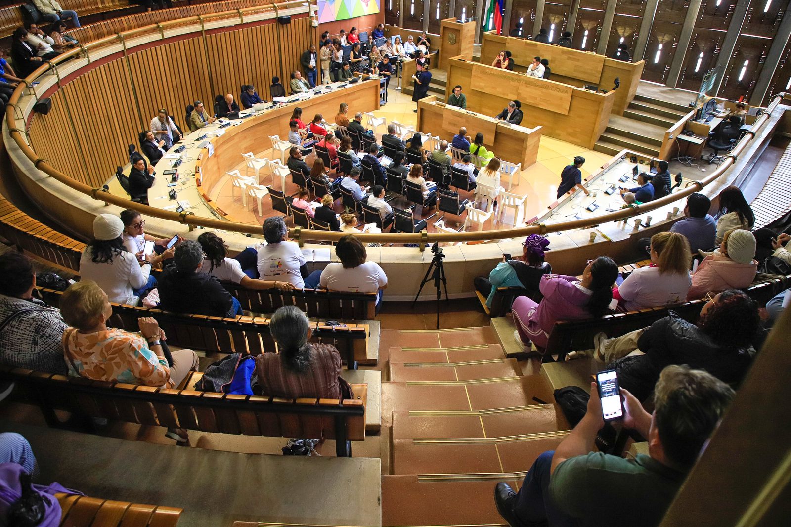 El debate tiene lugar en la Asamblea de Antioquia