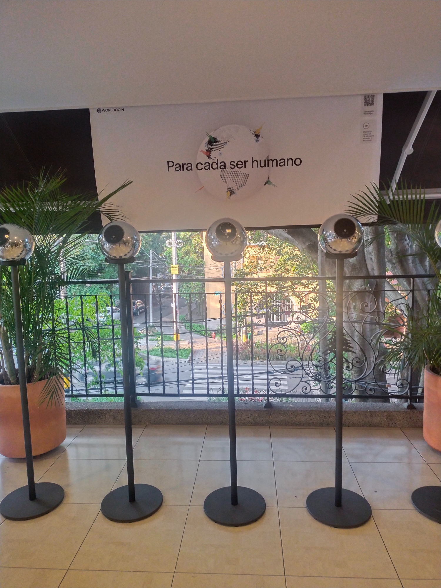 Verificación de humanidad - Orbs Medellín