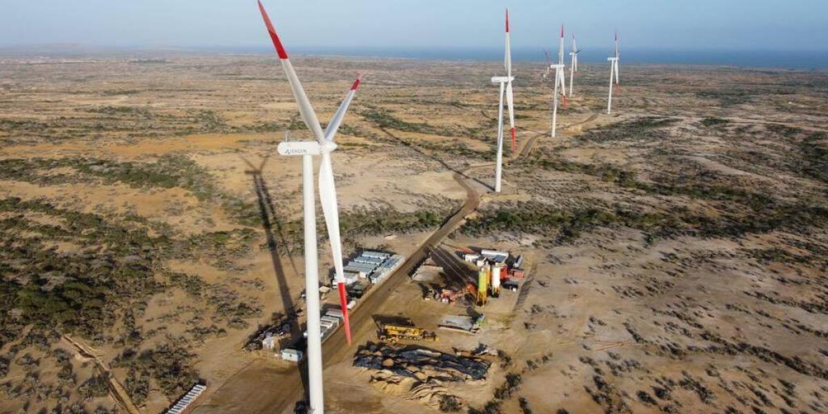 Esta línea de transmisión tarerá la energía generada por proyectos renovables, como parques eólicos, desde La Guajira hacia el centro del país.