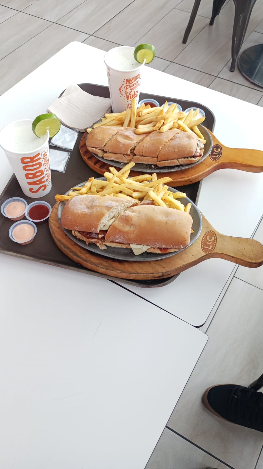 comida rápida, Estiwar G