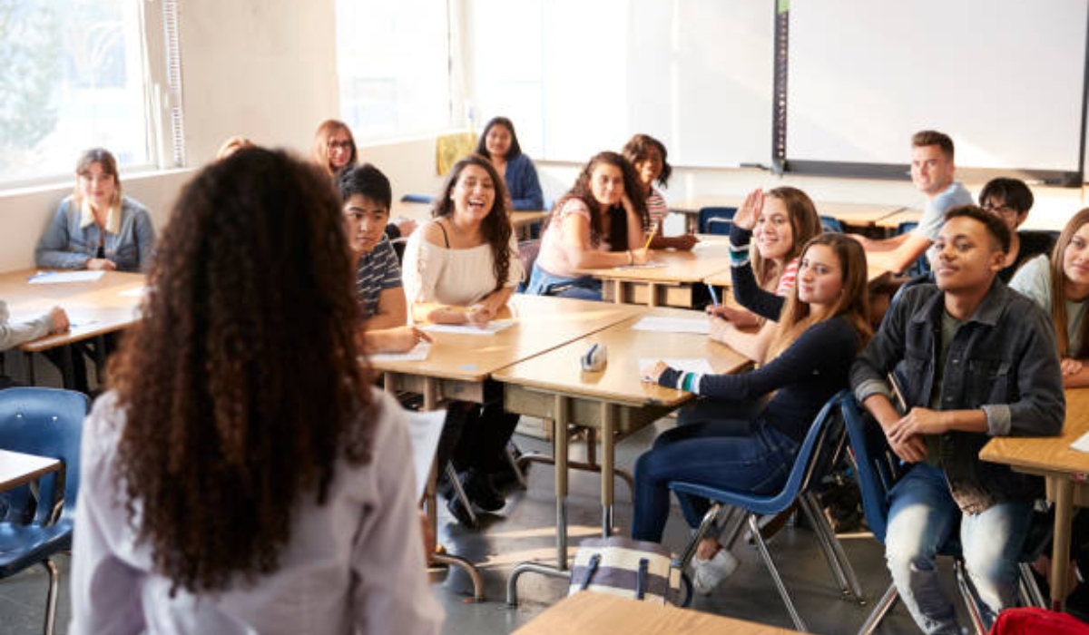 Florida: La Nueva Radical Medida En Escuelas Para Evitar Una Costumbre ...