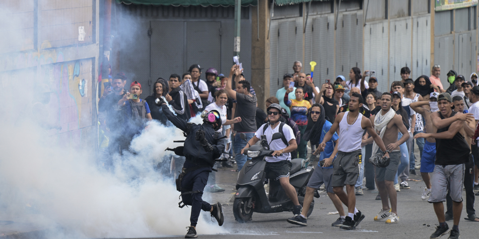 Protestas en Catia contra el resultado de la elección presidencial.