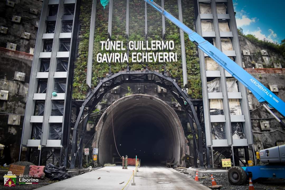 Obras del túnel del Toyo