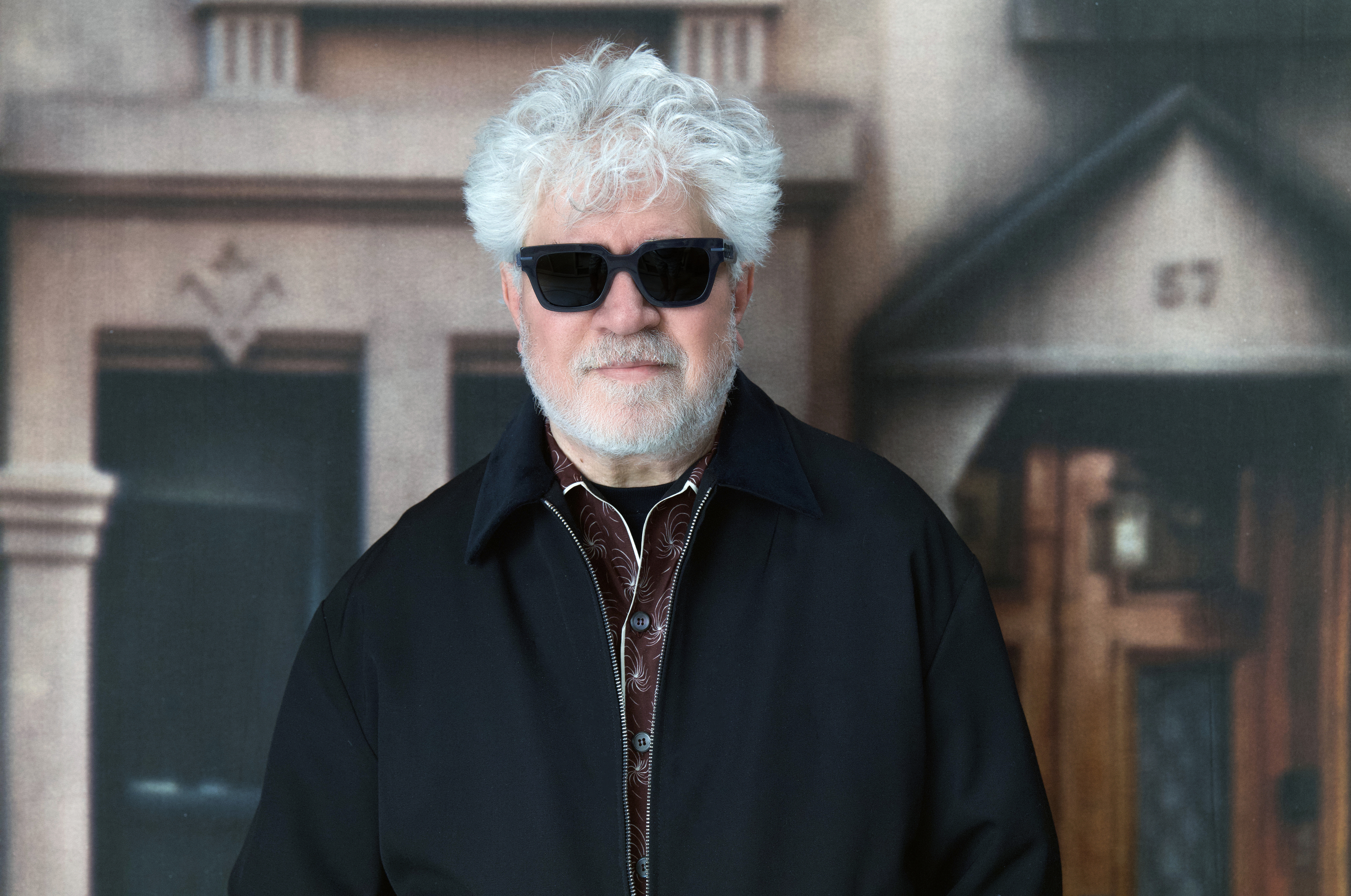 Con más de 20 filmes en su carrera, Pedro Almodóvar se ha consolidado como uno de los directores españoles más reconocidos.