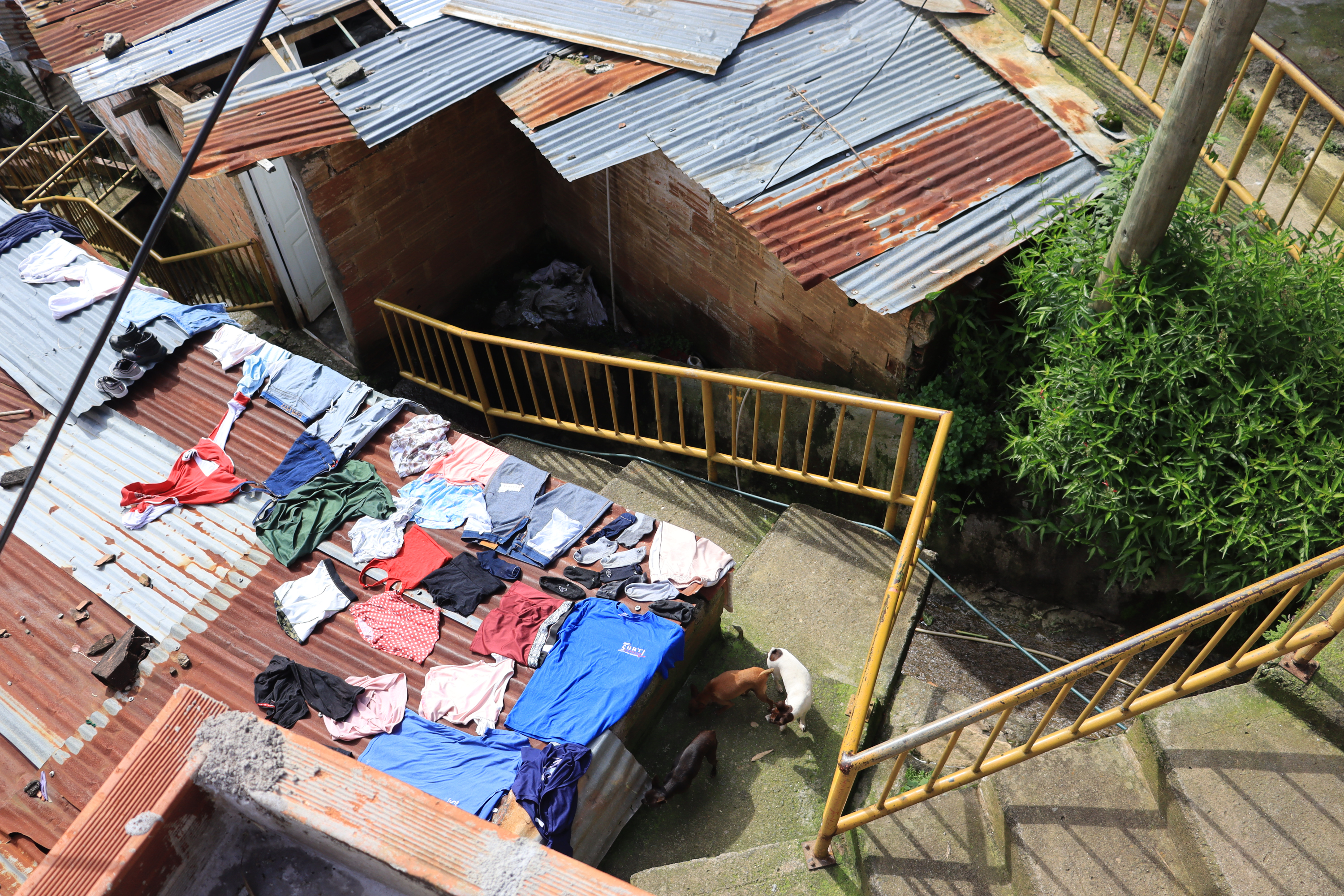 El panórama del sector en el que se encontraba la casa de Lucelly Ávalos sigue siendo alarmante.