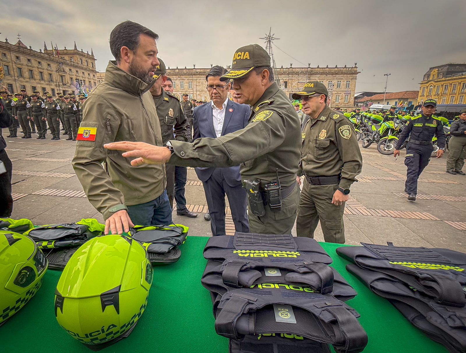 1500 policías reforzarán la seguridad en Bogotá