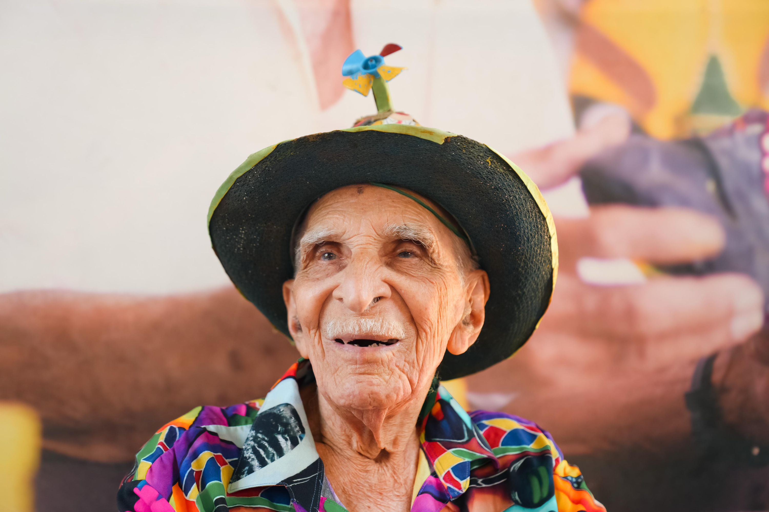 Barranquilla 2026 Karnavalının Kraliçesi Michelle Char Fernández, gelenek, sanat ve Gurur Barranquilla ile dolu bir kutlama vaat ediyor