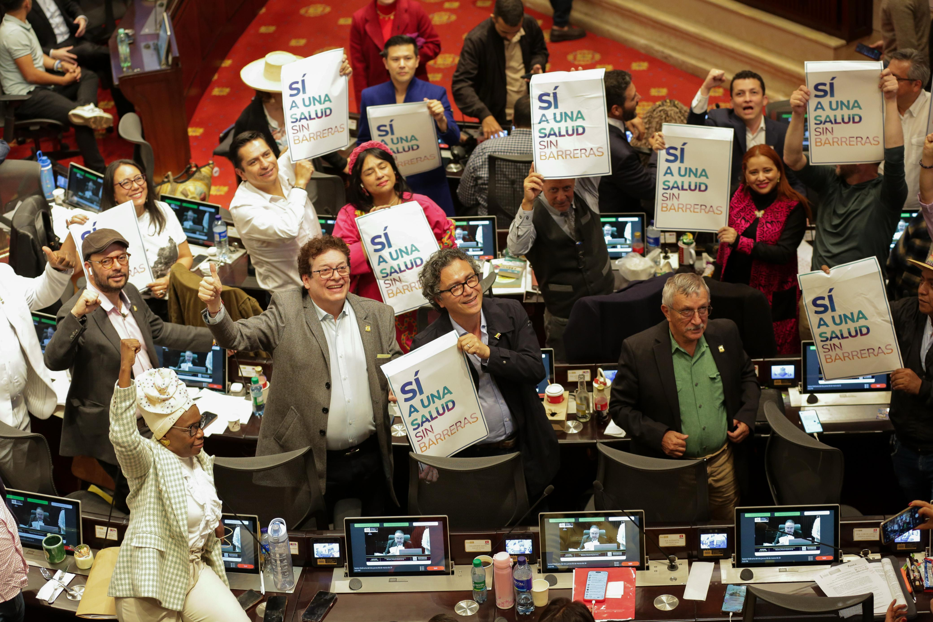 La reforma de la salud de aprobó con 90 votos en la tarde del jueves.
