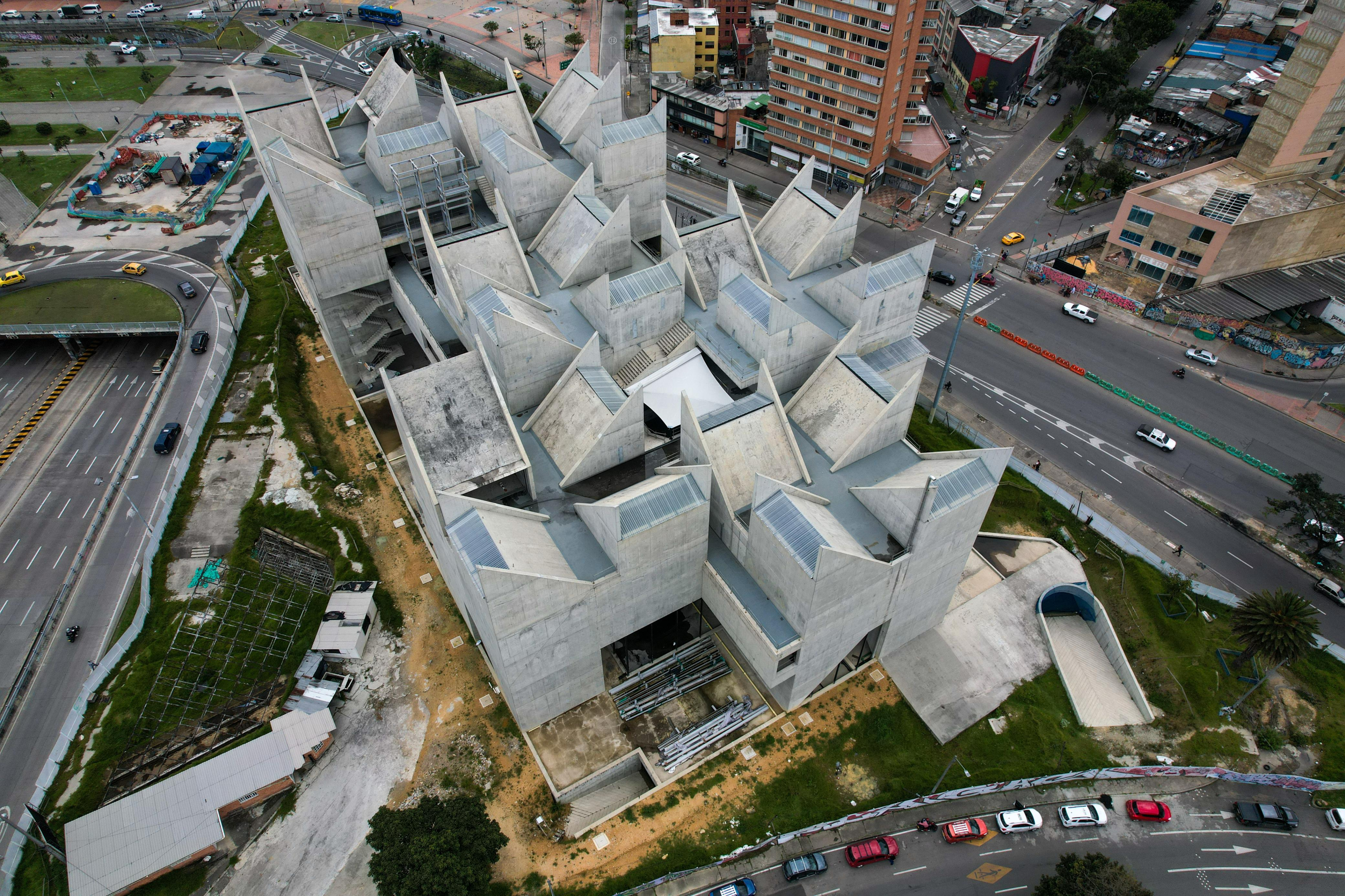 El Museo de Memoria de Colombia Enfrenta Graves Problemas de Ejecución y Financiamiento.