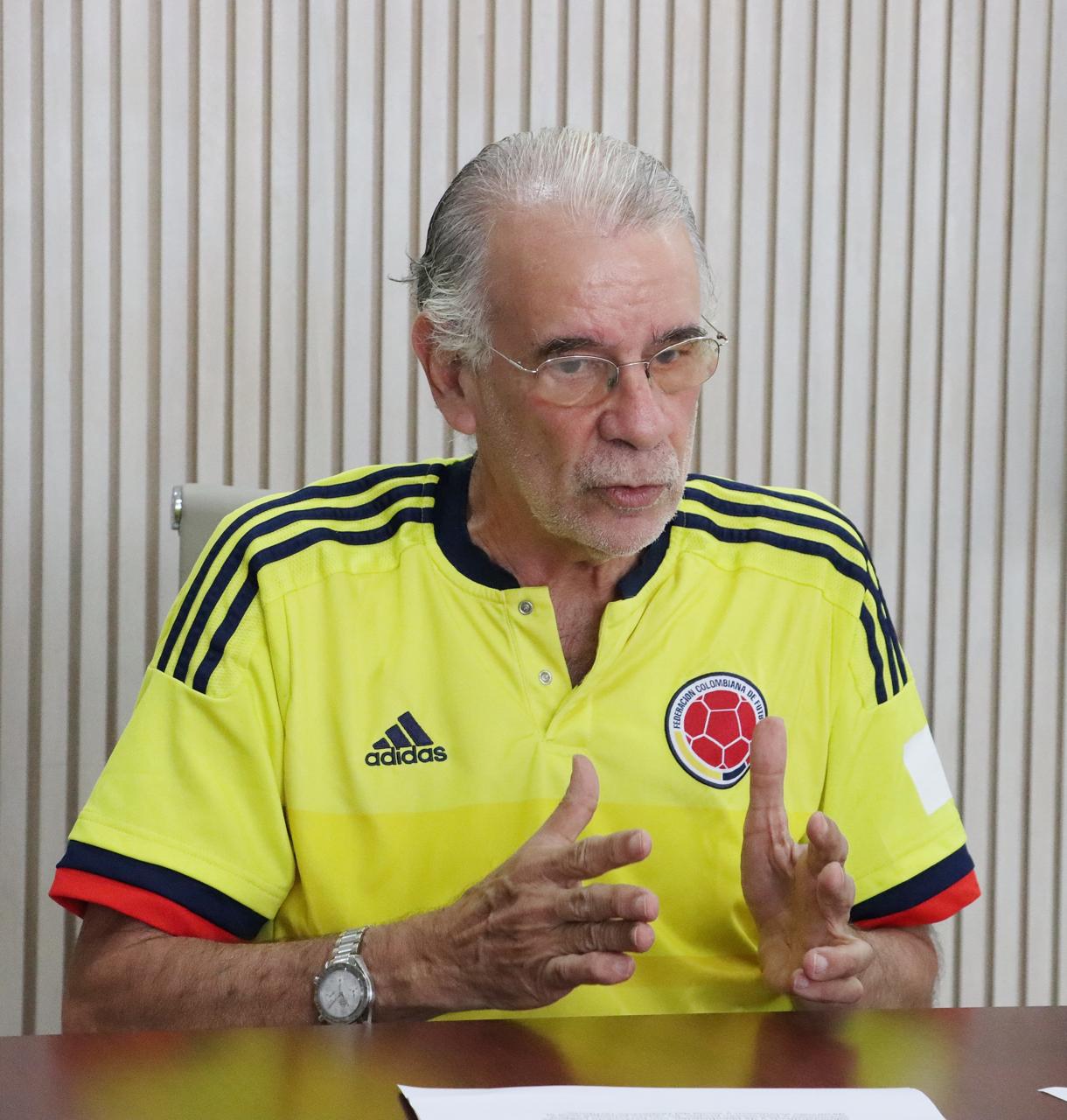 Carlos Capella Gobernación
