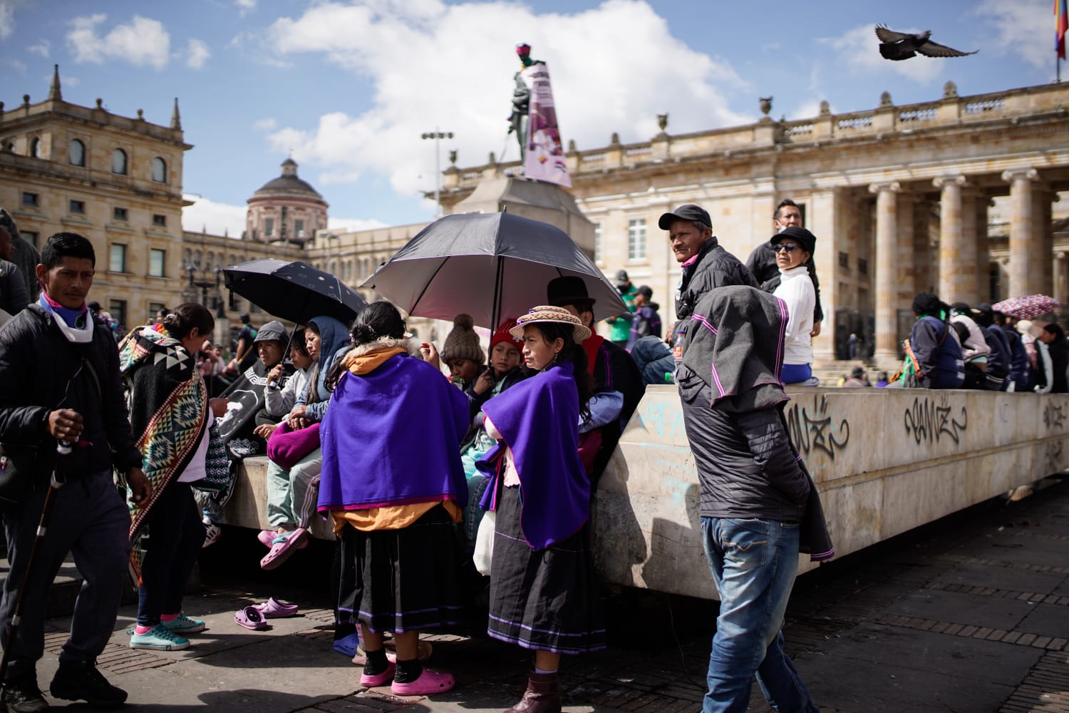 Manifestaciones indígenas en el centro de la ciudad.