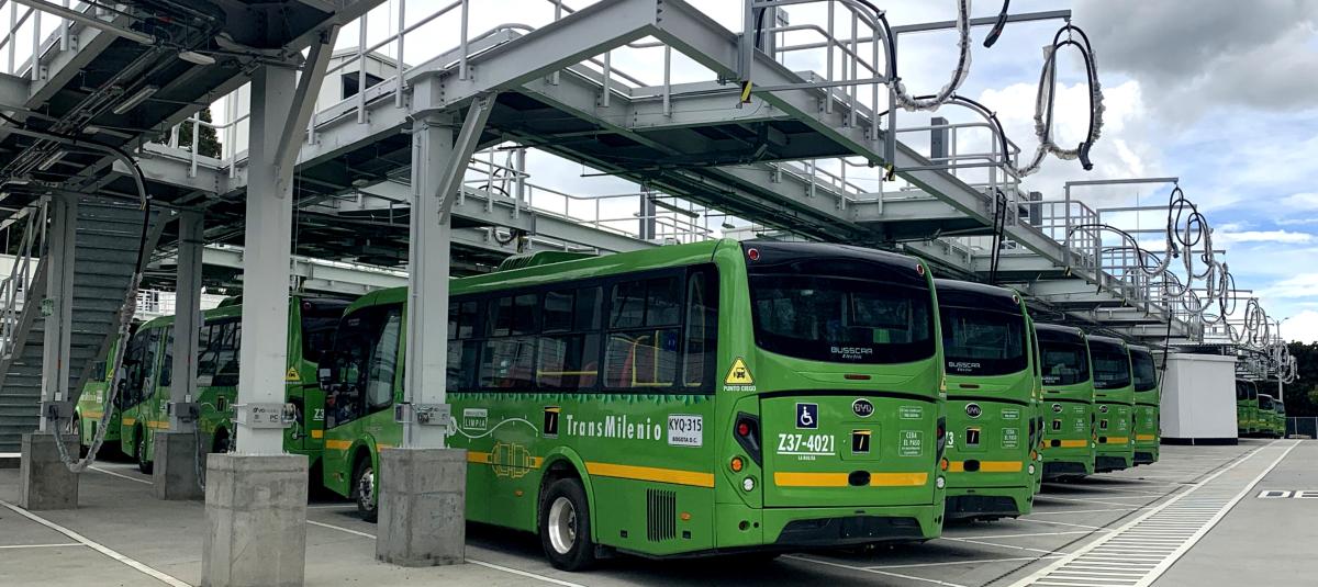 TransMilenio quiere aumentar sus buses de cero emisiones y pide al Gobierno cofinanciar esa compra.