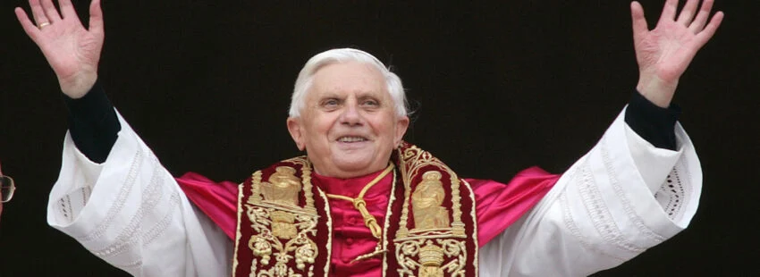 Así se presentó el papa del 2005.