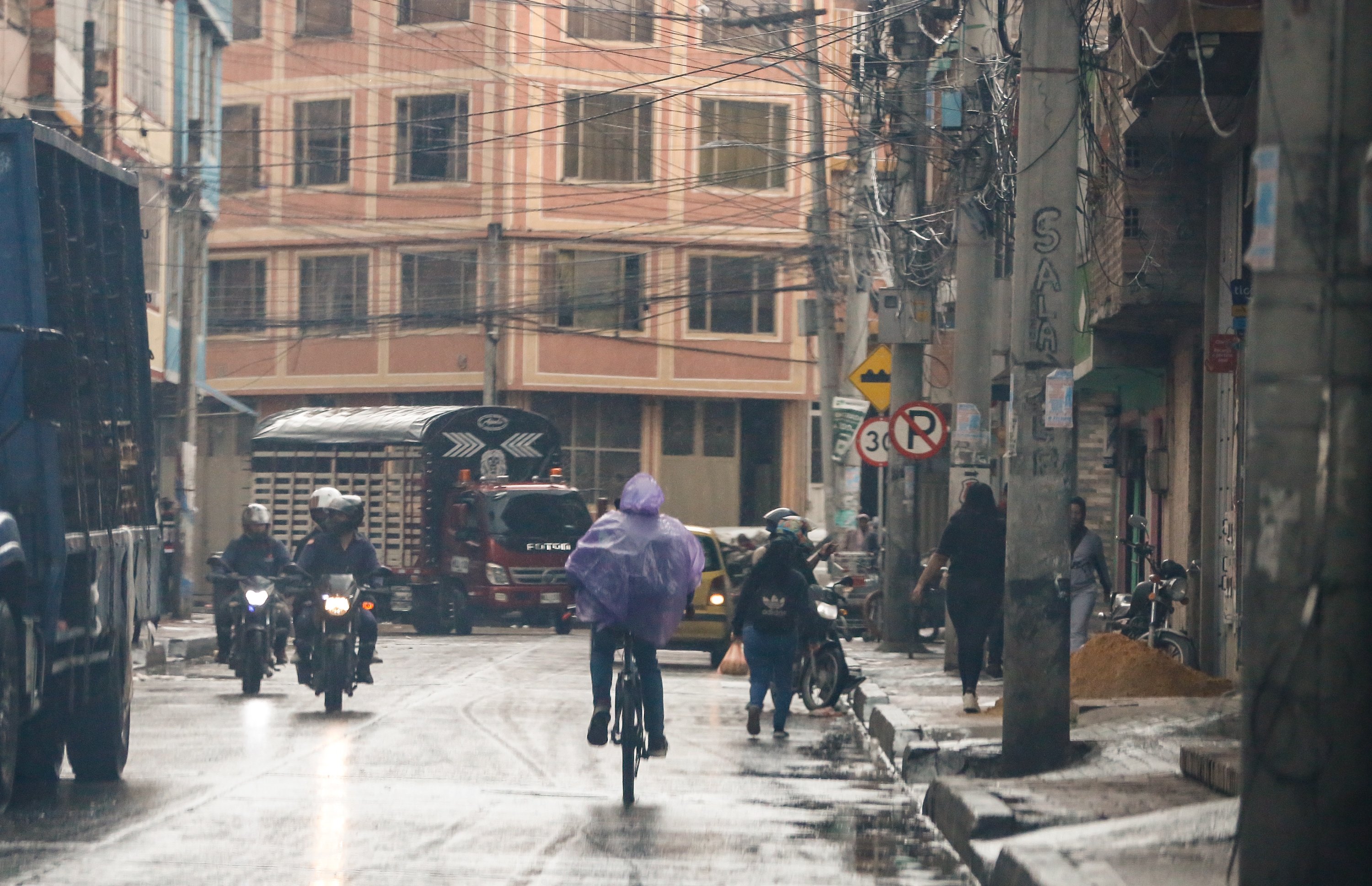 Bogotá Mayo 15 de 2025. Los habitantes del Barrio María Paz de la Localidad de Kennedy Buscan Atraves de Acciones Sociales que no lo estigmatizen Como de los barrios más Peligroso de Bogootá. Foto Nérstor Gómez - El Tiempo Crédito: Ceet Fotógrafo: Nestor Gómez