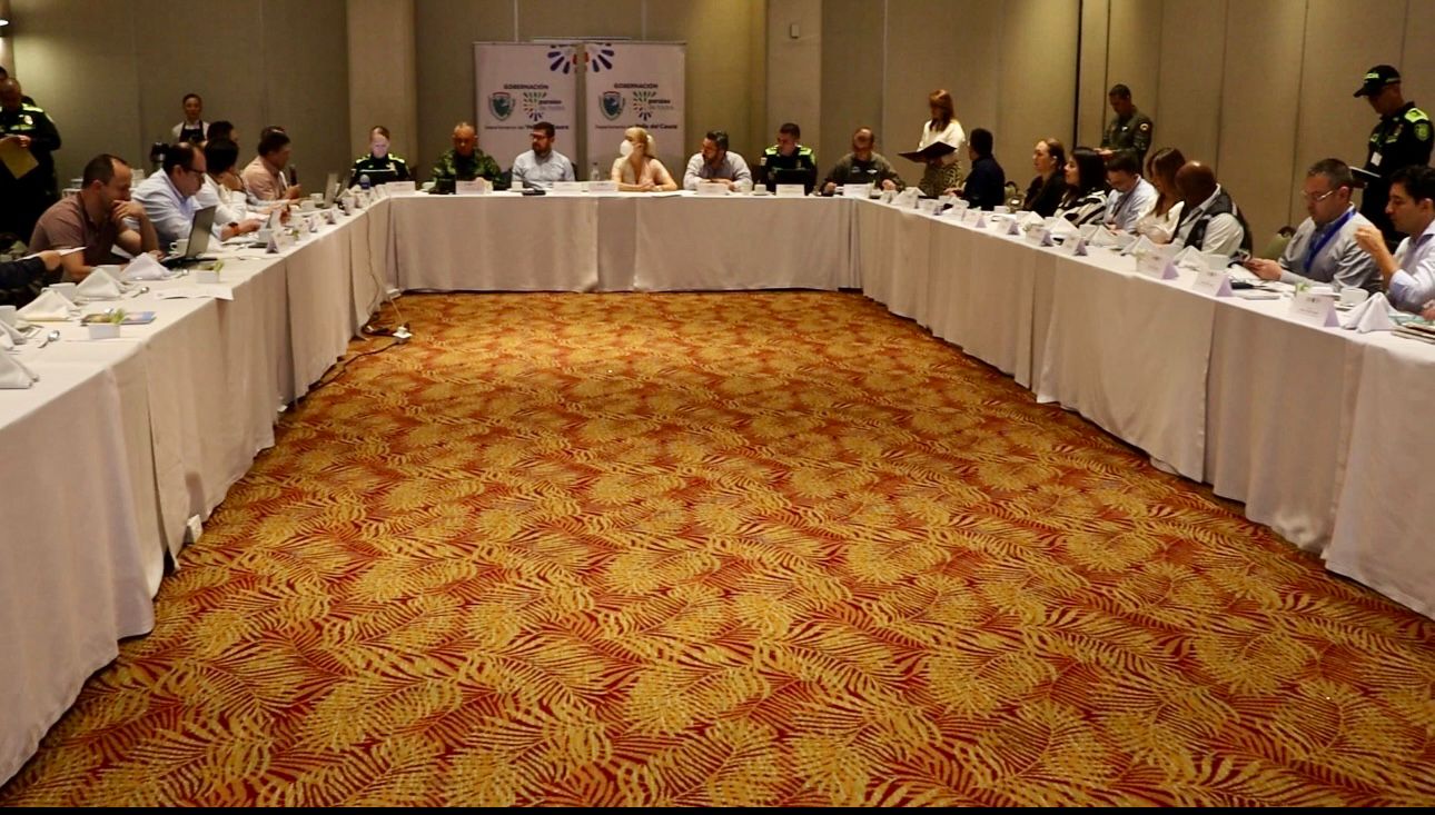 Consejo de seguridad con el fiscal  delegado contra la Criminalidad Organizada.